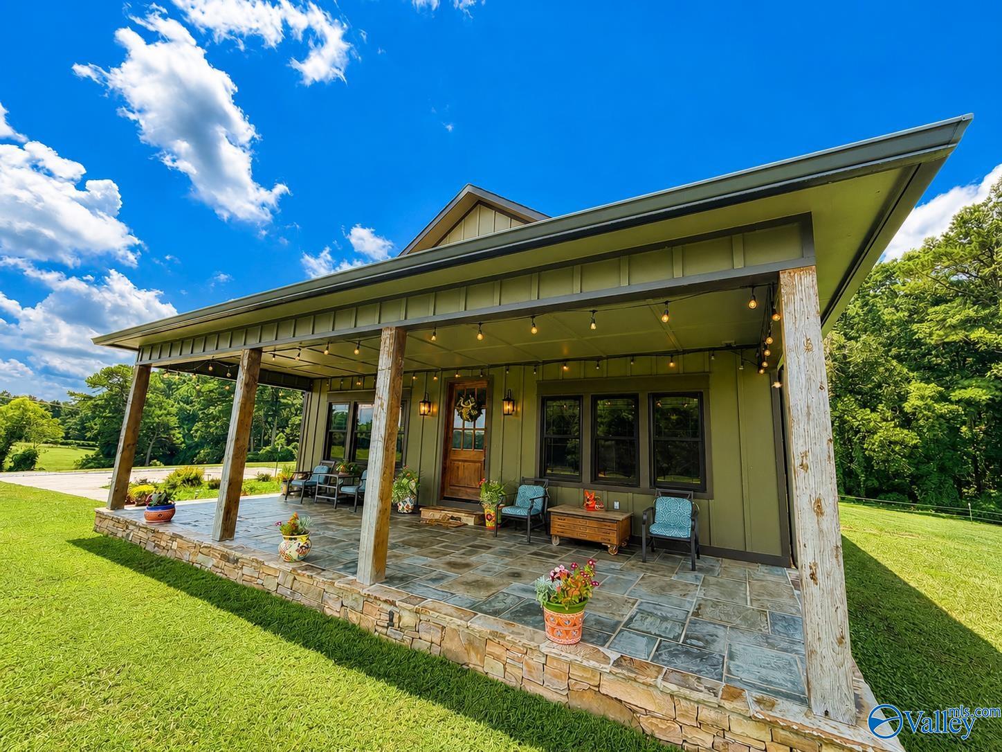 1239 County Road 1216