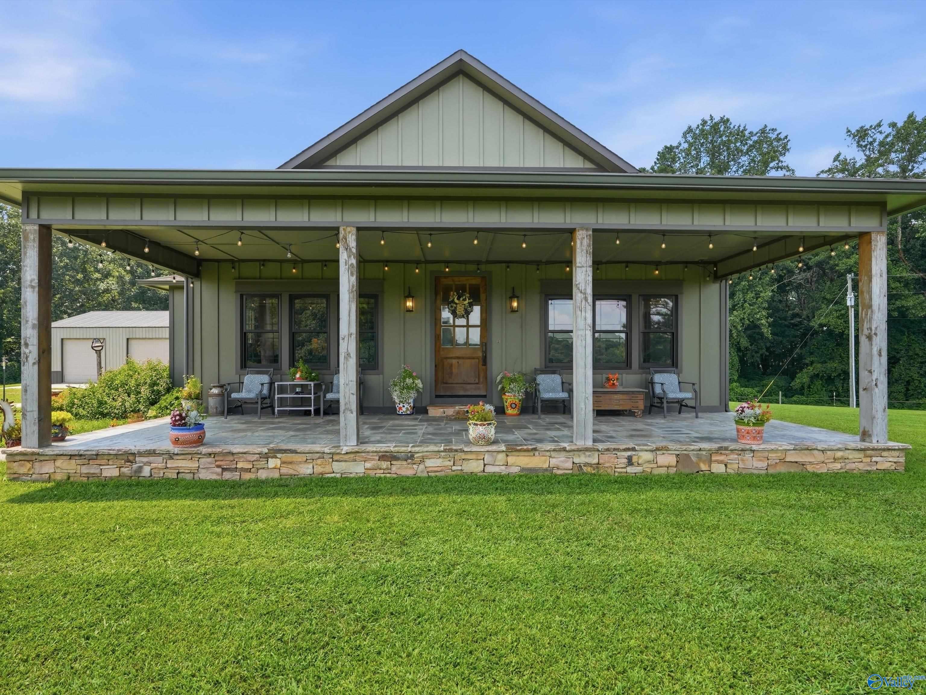 1239 County Road 1216