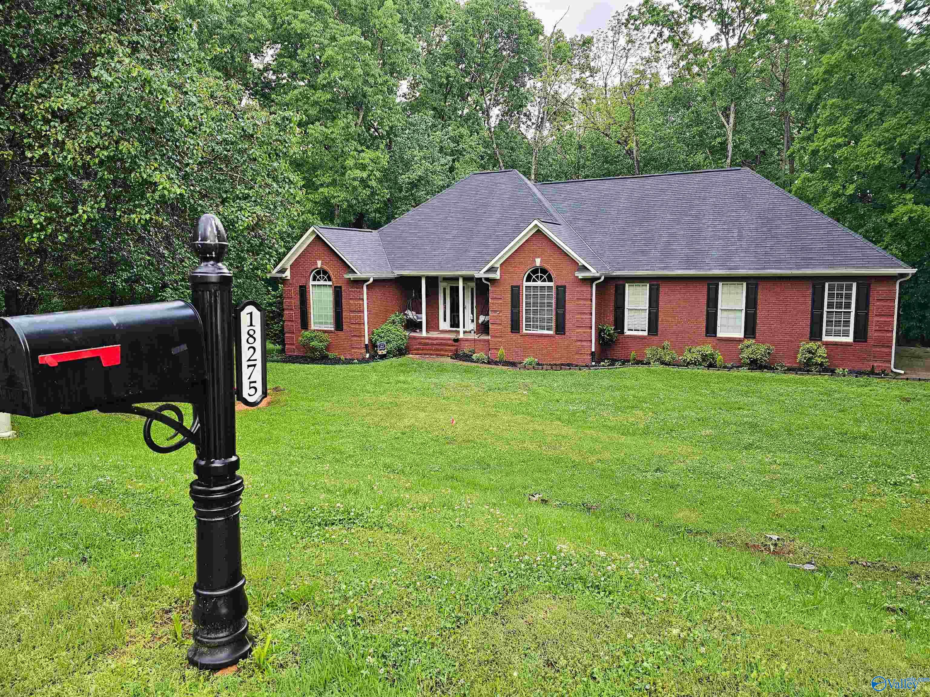 18275 Locust Lane, Elkmont, Alabama image 2
