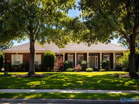 Homes For Sale - 3015 Cobble Farms Drive<br/> Madison County, Owens Cross Roads, AL 35763