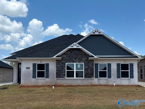 Homes For Sale - 26387 Old Town Drive<br/> Athens, AL 35613