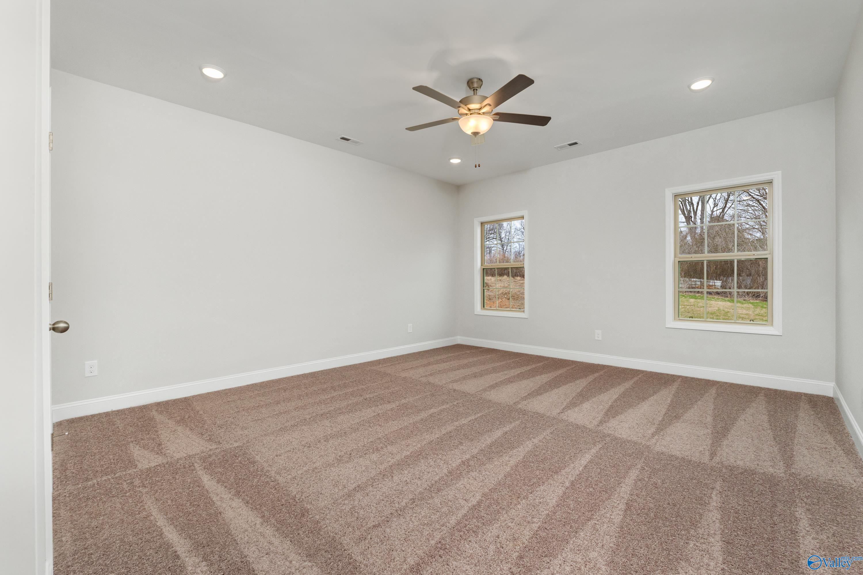 2131 Dustin Drive, Cullman, Alabama image 24