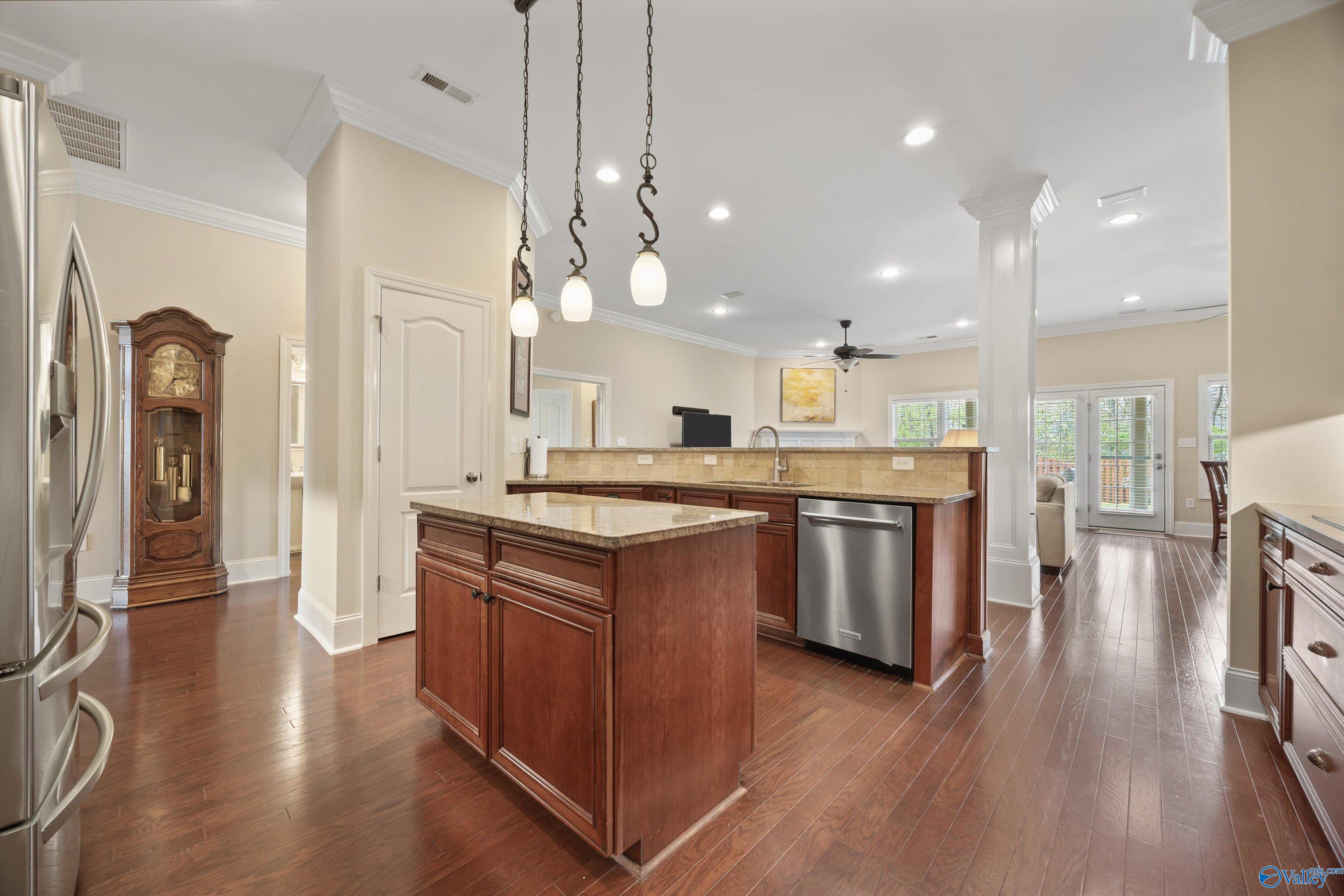 479 Jasmine Drive, Madison, Alabama image 8