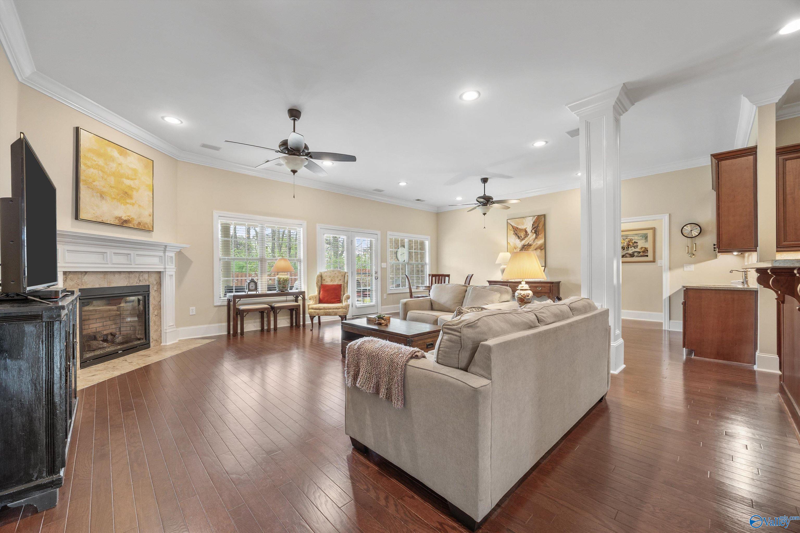 479 Jasmine Drive, Madison, Alabama image 5