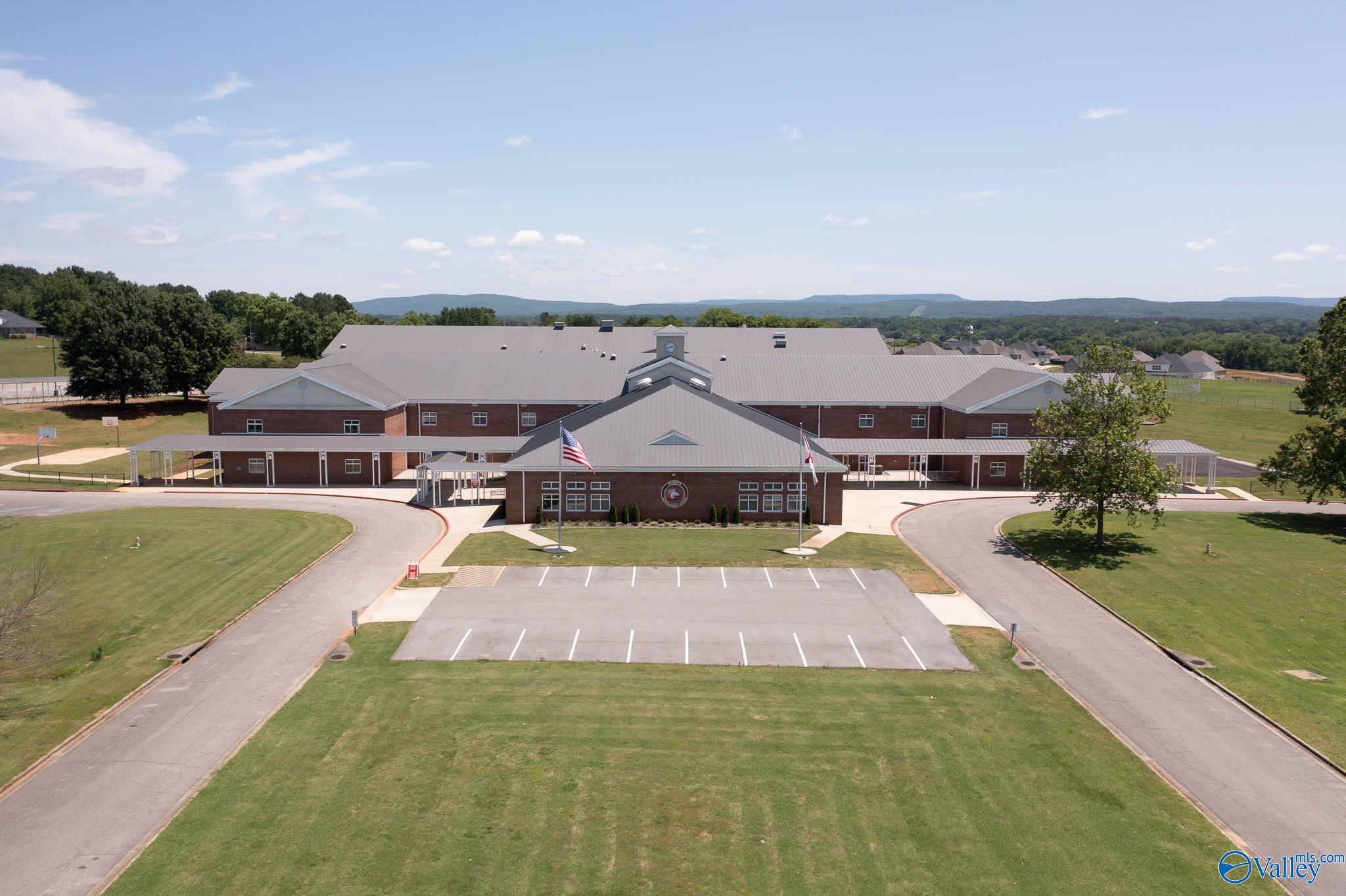 115 Ranna Drive, Huntsville, Alabama image 6