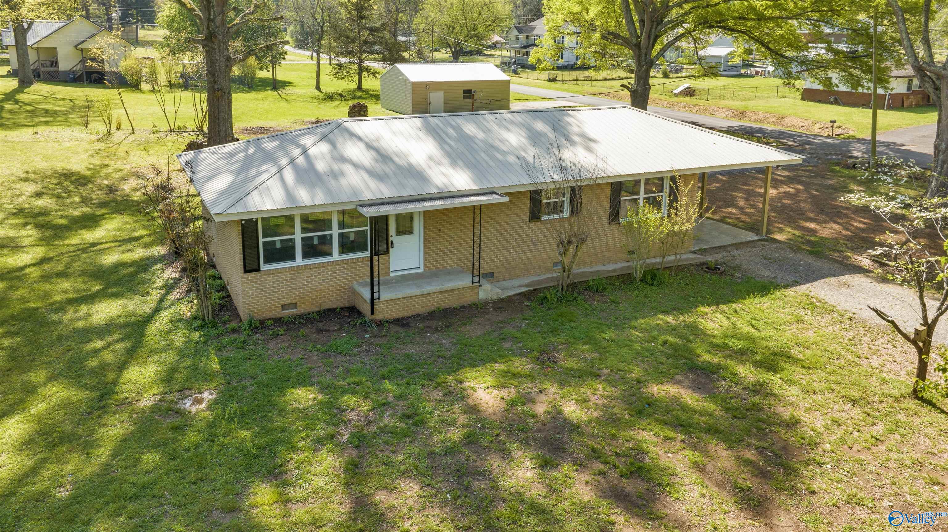 417 Railroad Avenue, Valley Head, Alabama image 2