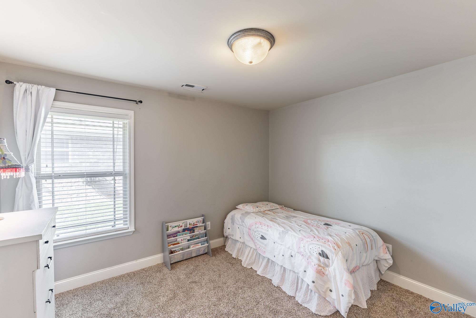 325 Dovington Drive, Huntsville, Alabama image 16
