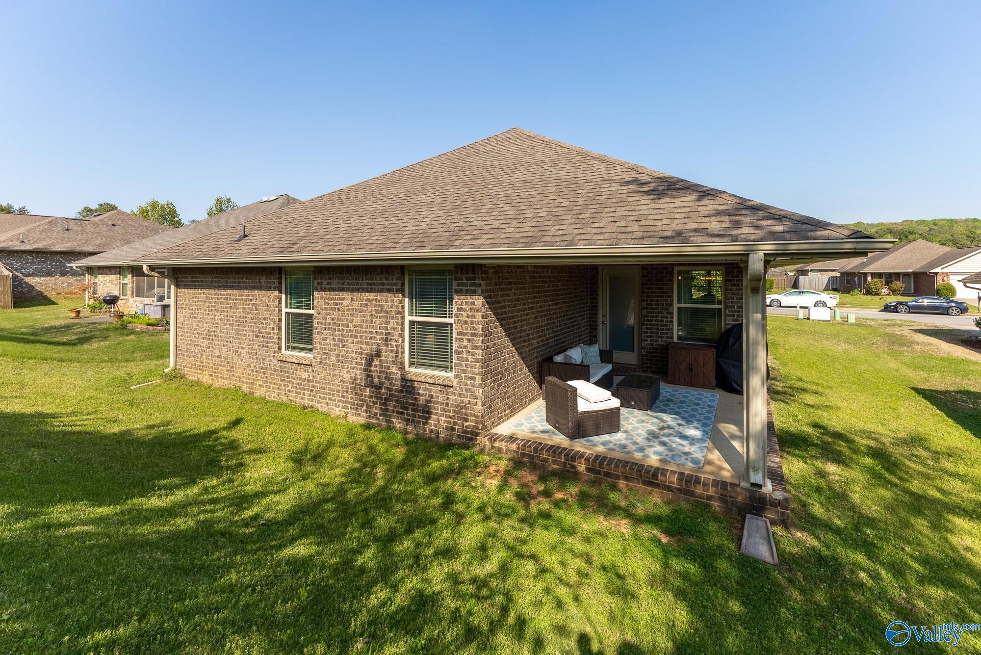 325 Dovington Drive, Huntsville, Alabama image 22