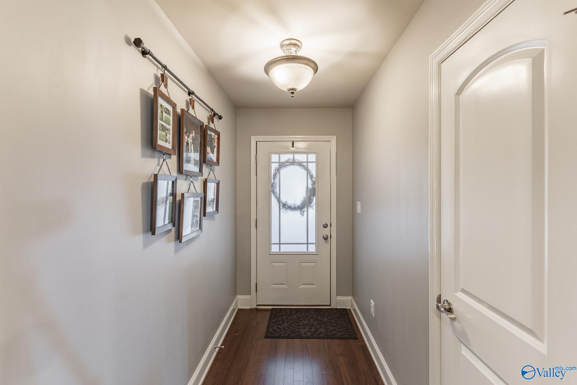 325 Dovington Drive, Huntsville, Alabama image 3