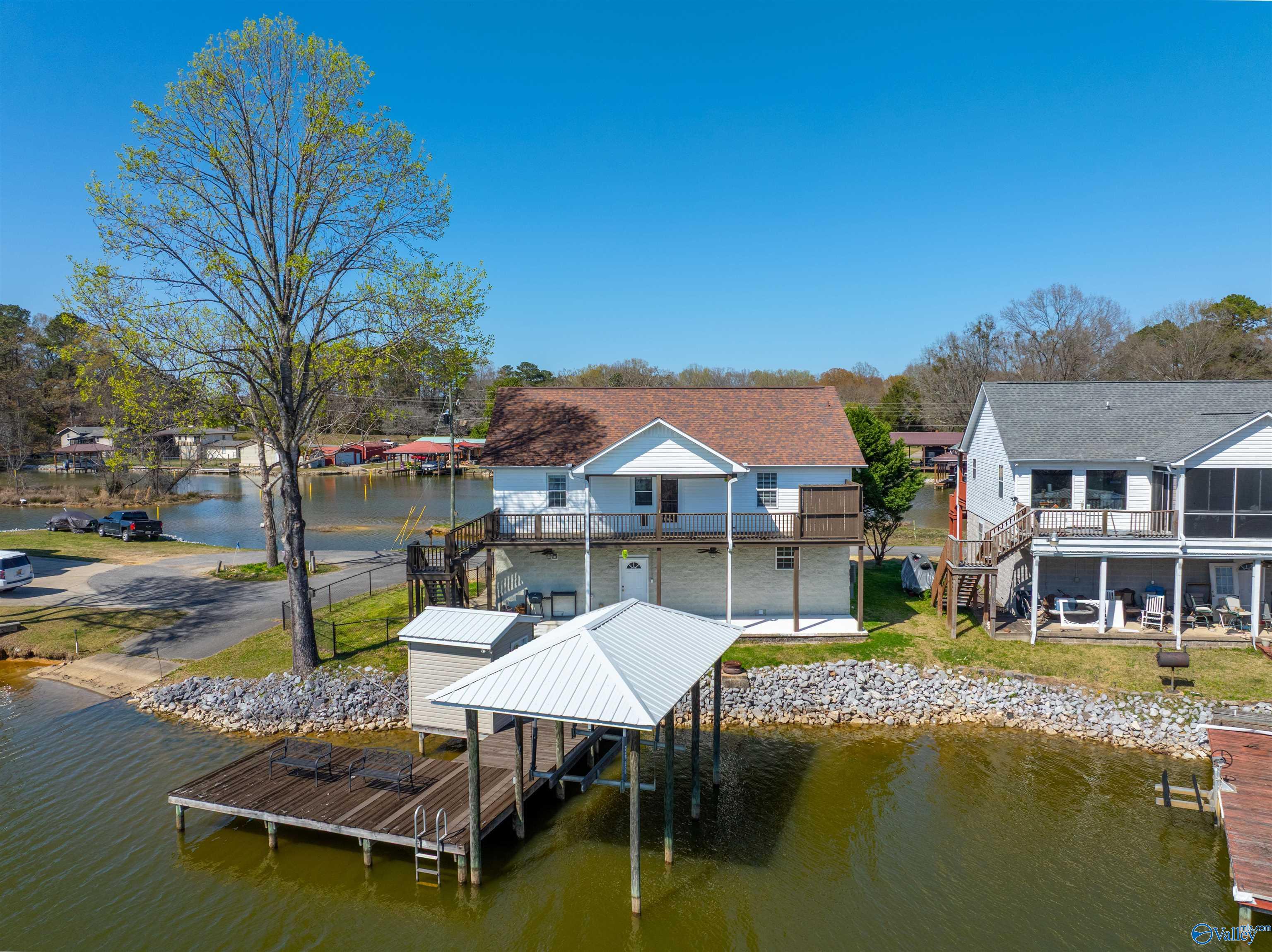 109 Camden Cove Lane, Gadsden, Alabama image 1