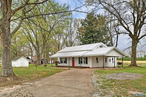 Photo of 61 Minnie Brown Road, Ardmore, TN 38449 (MLS # 21913352)