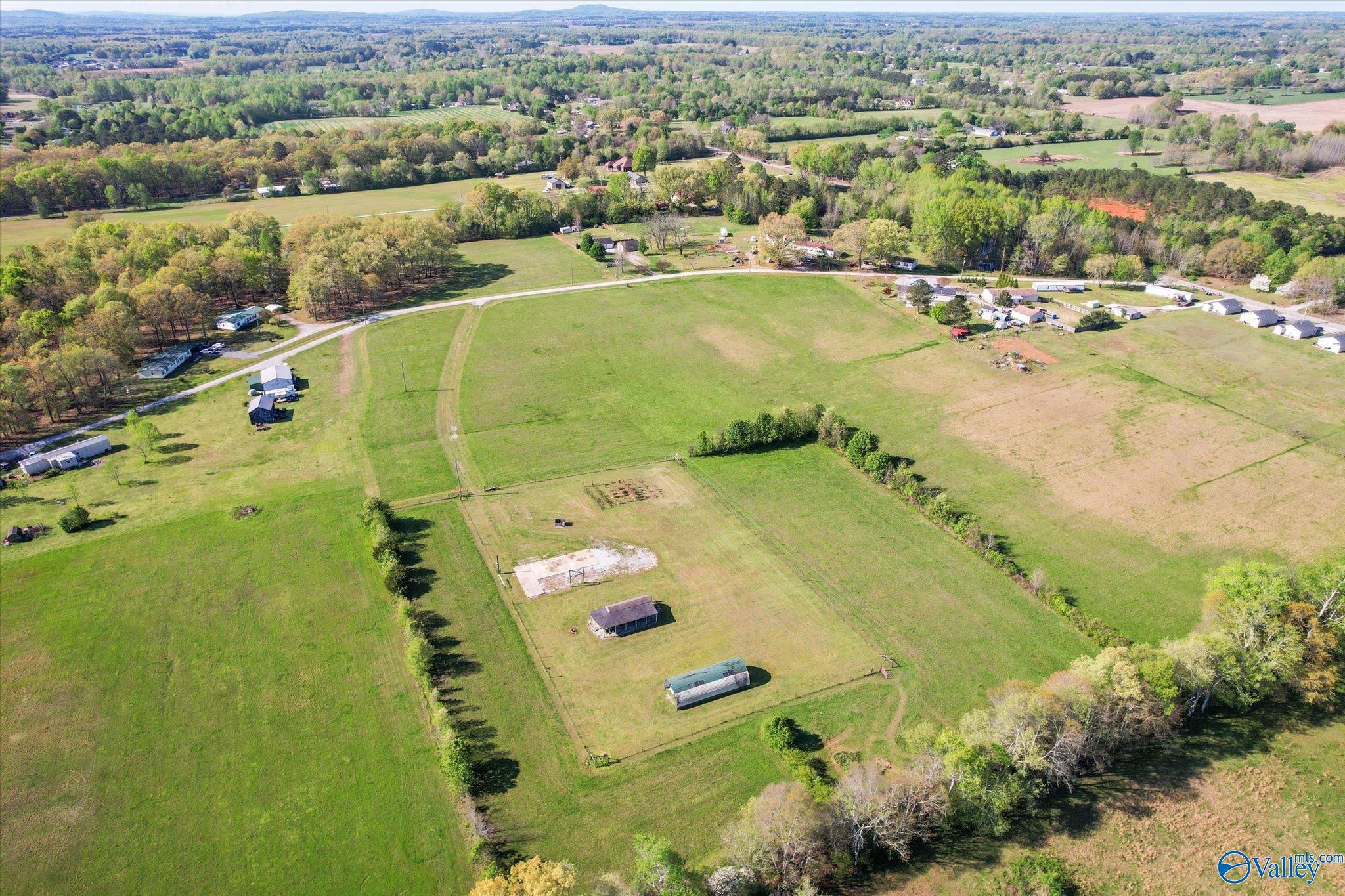 1239 Scott Road, Hazel Green, Alabama image 13