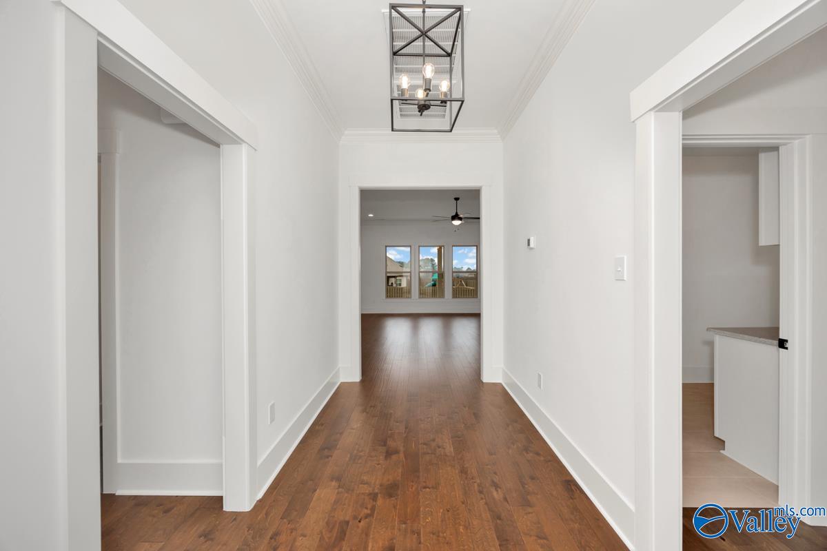 7102 Springwell Court SE