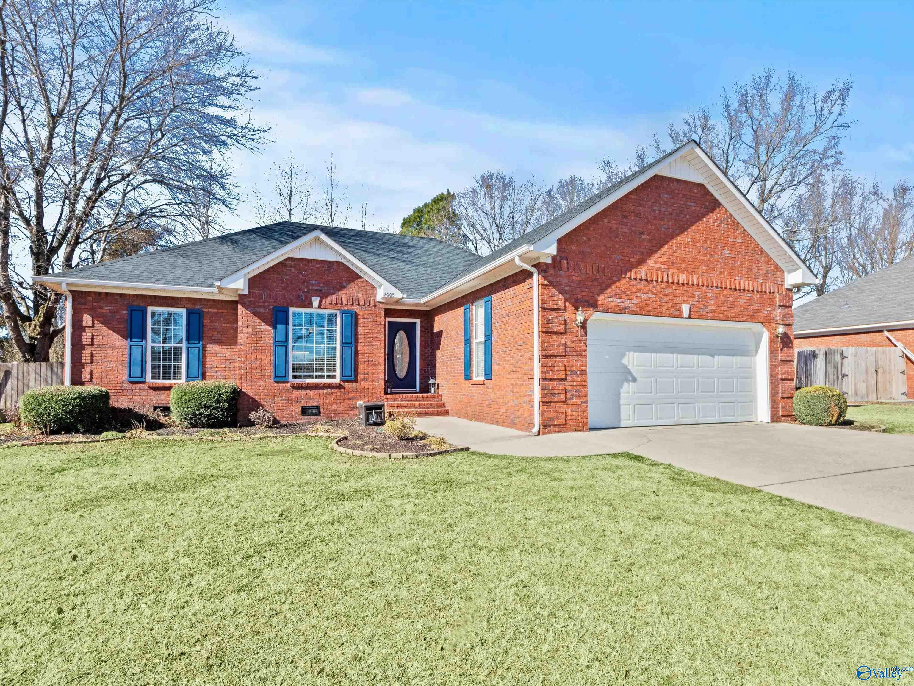 2005 Glenwood Drive SW