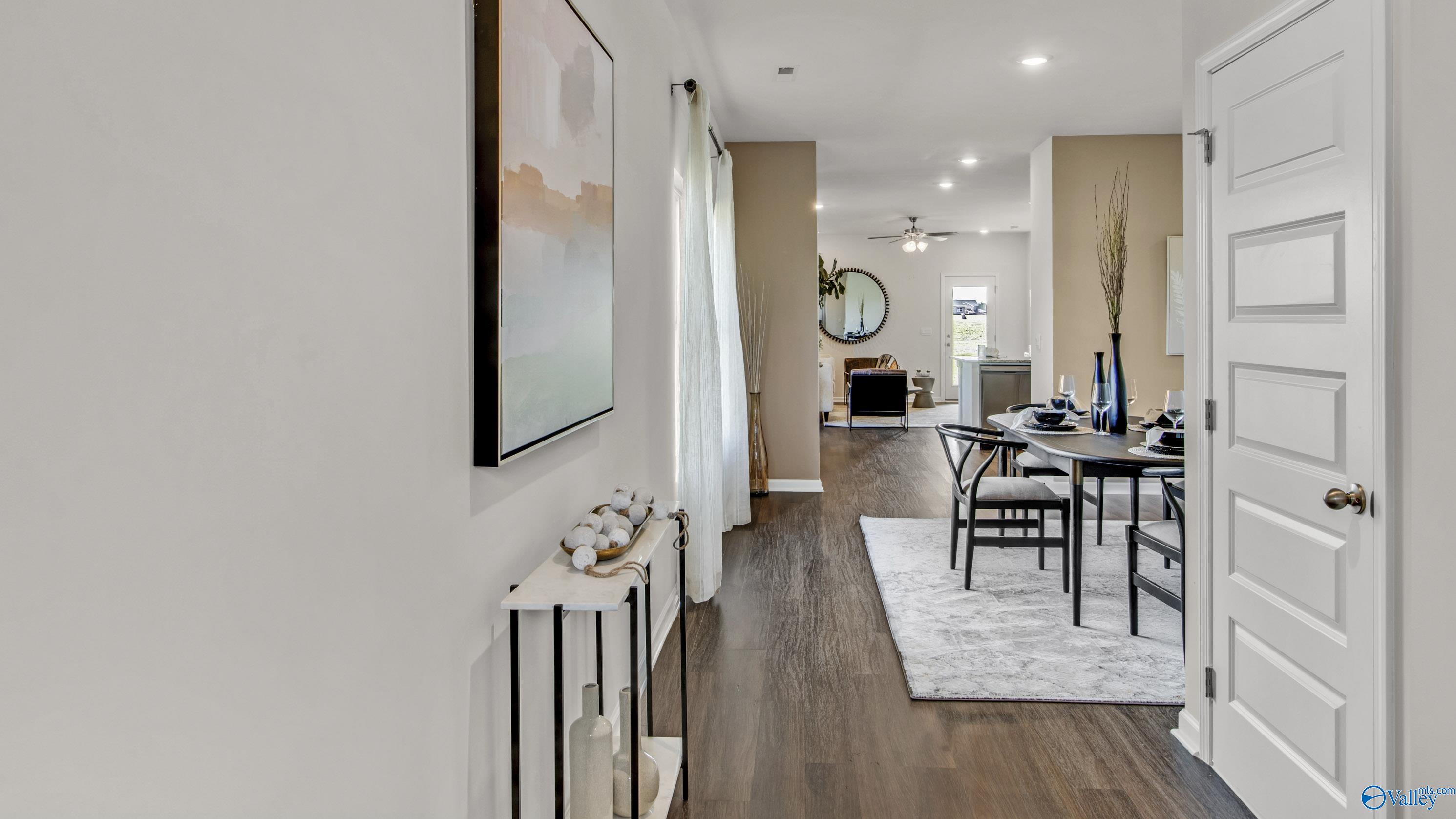 3326 Cool Springs Avenue SW