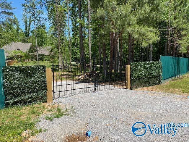 494 Beth Drive, New Market, Alabama image 1