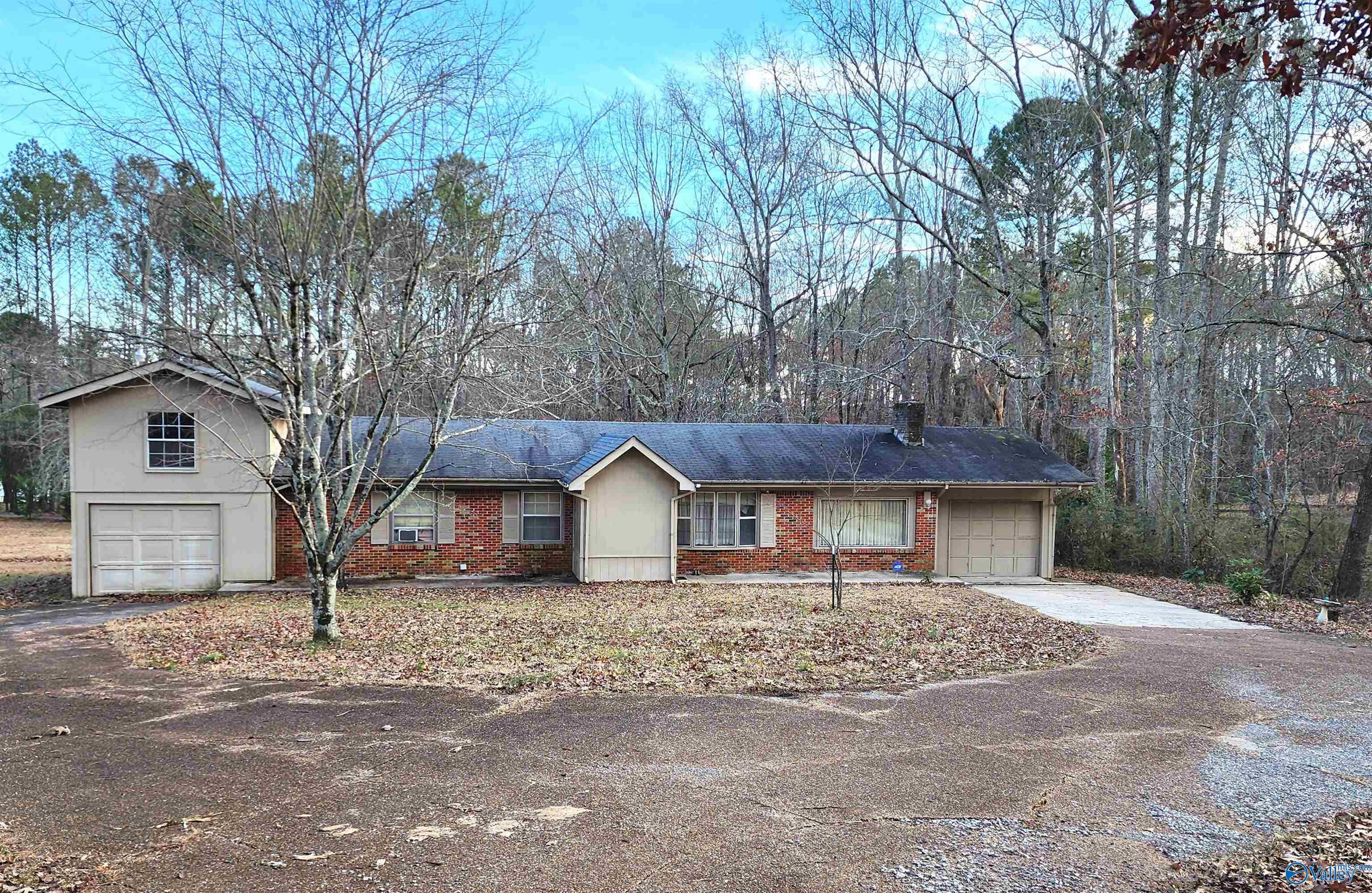 308 Bird Spring Road, Hartselle, Alabama image 1