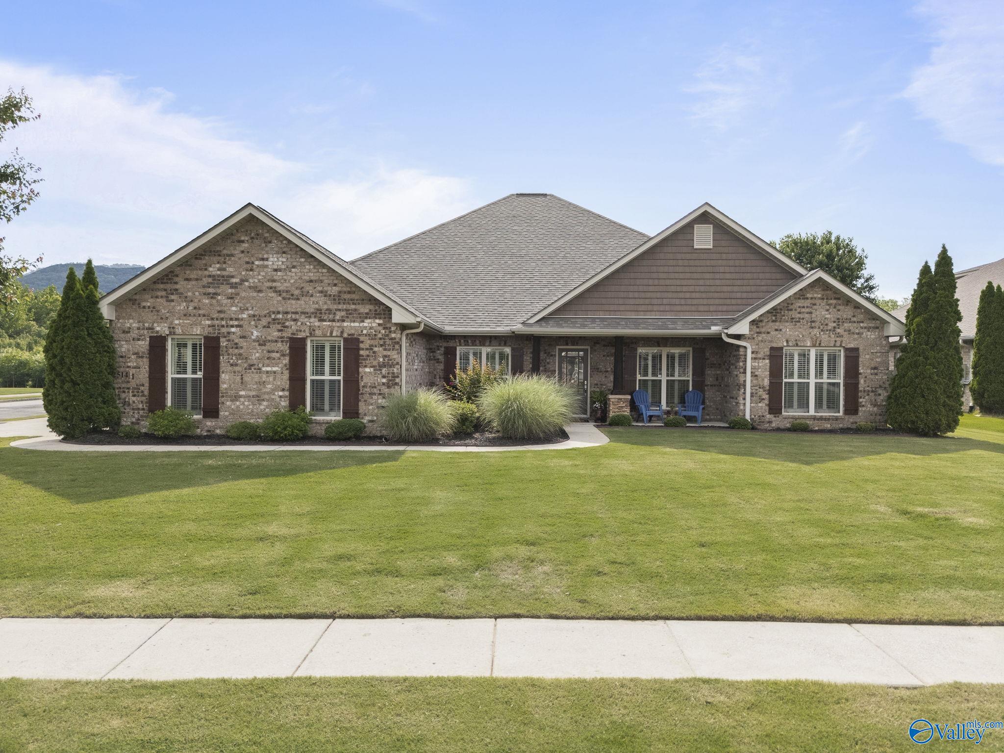 2514 Caldwell Park Court, Owens Cross Roads, Alabama image 1