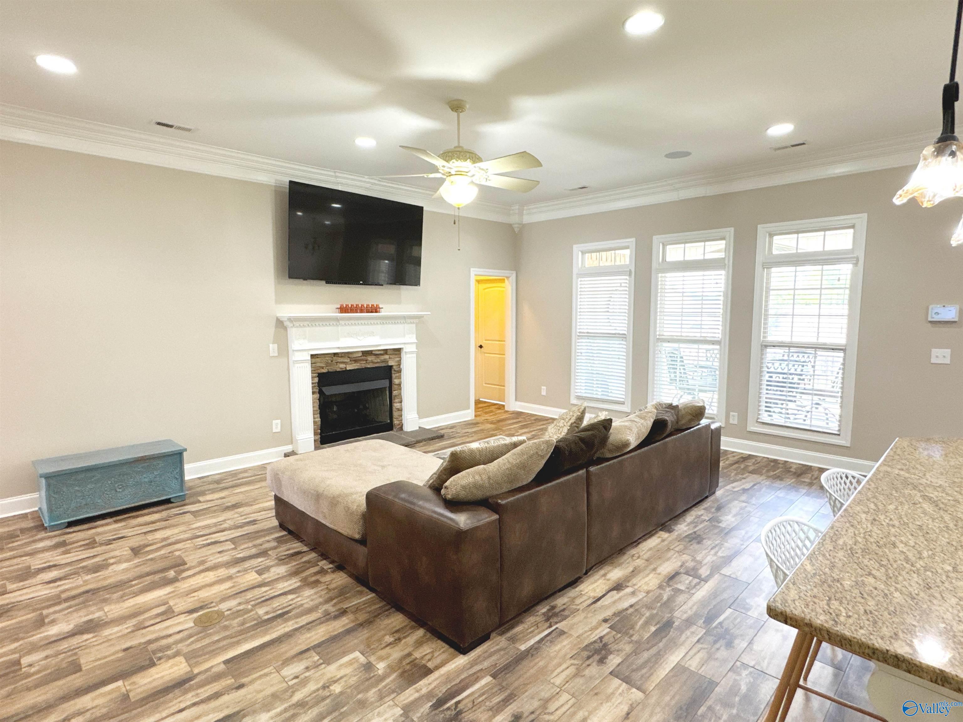 211 Woodgrove Drive, Madison, Alabama image 21
