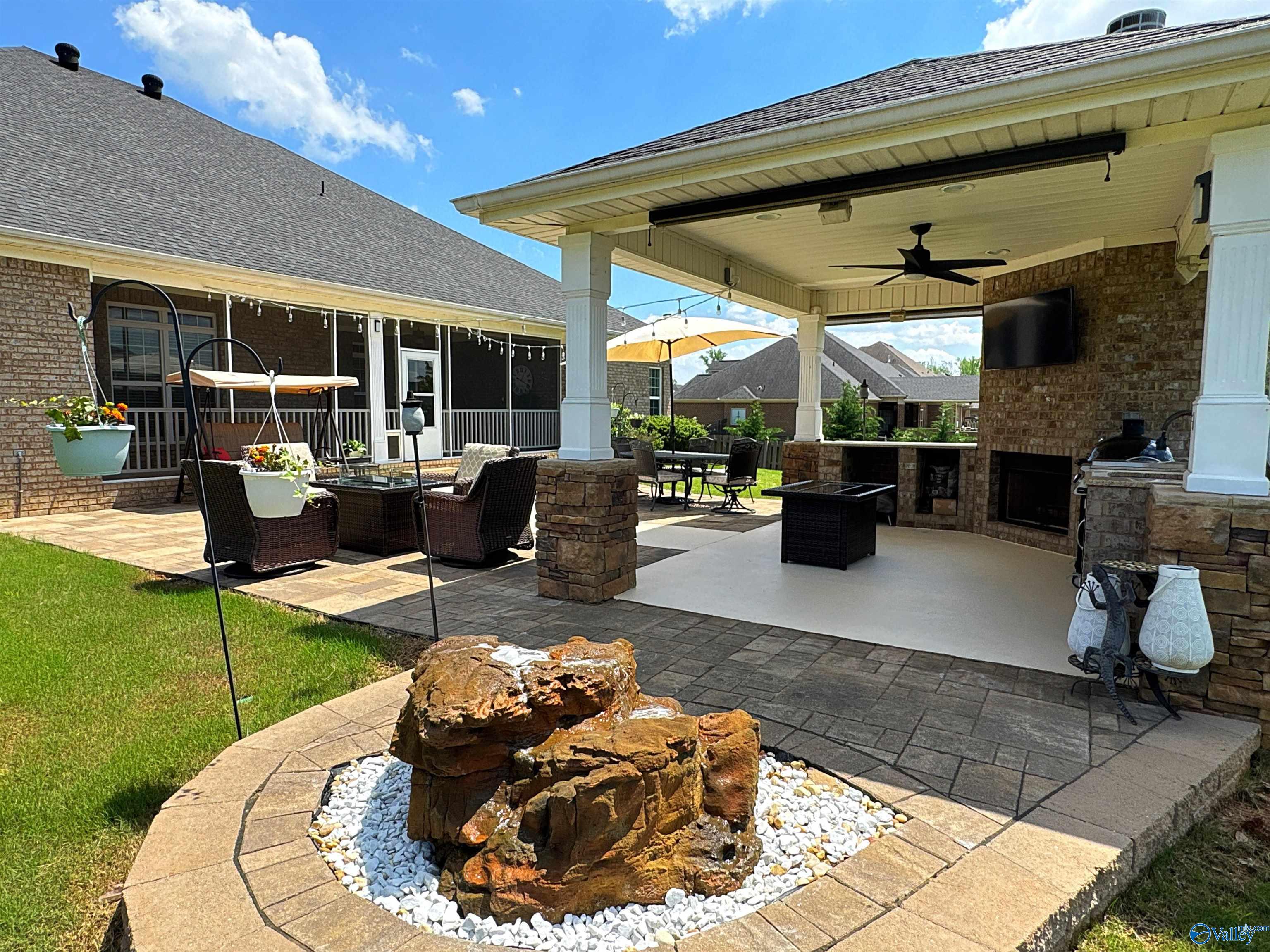 211 Woodgrove Drive, Madison, Alabama image 26