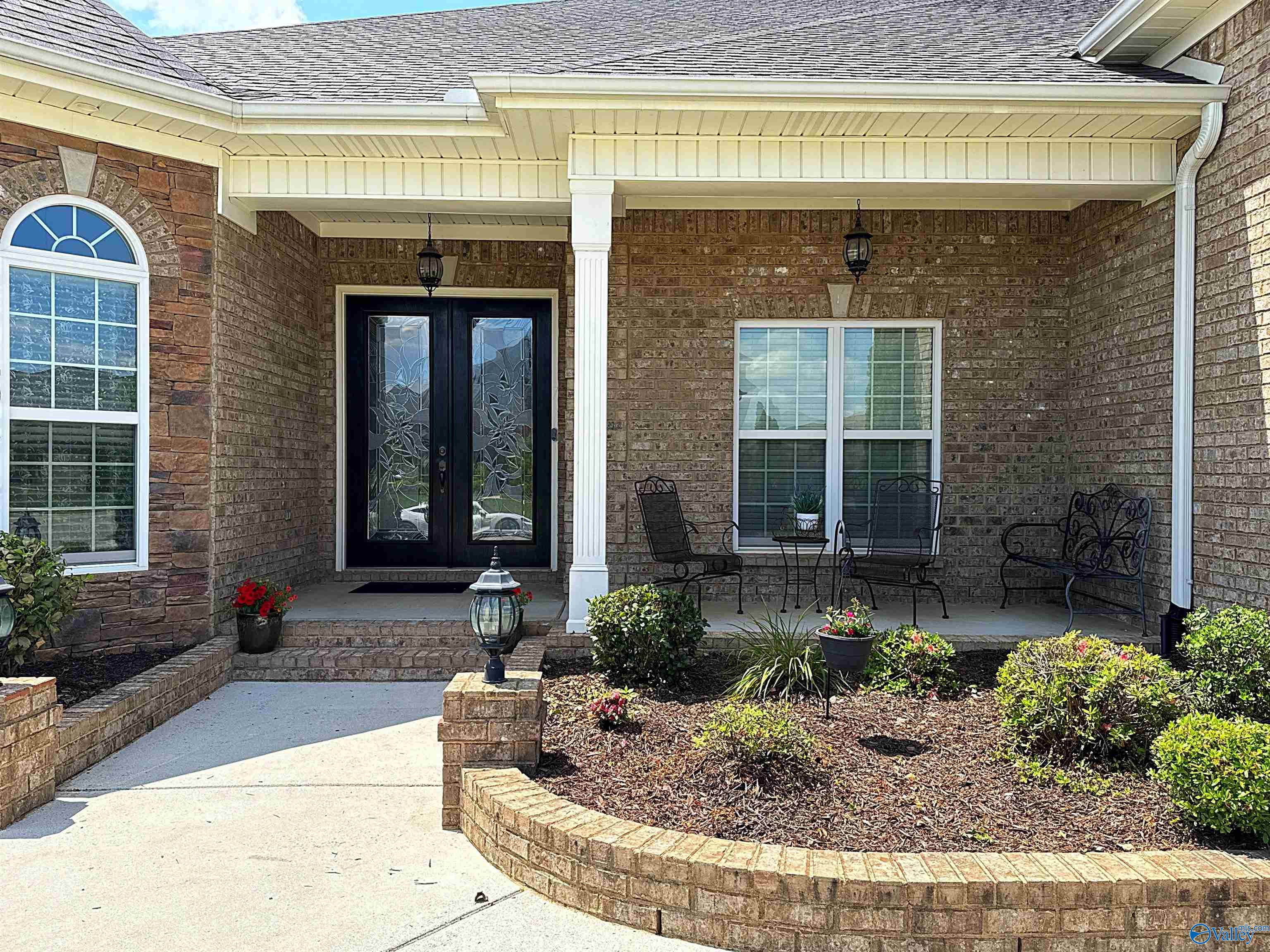 211 Woodgrove Drive, Madison, Alabama image 8