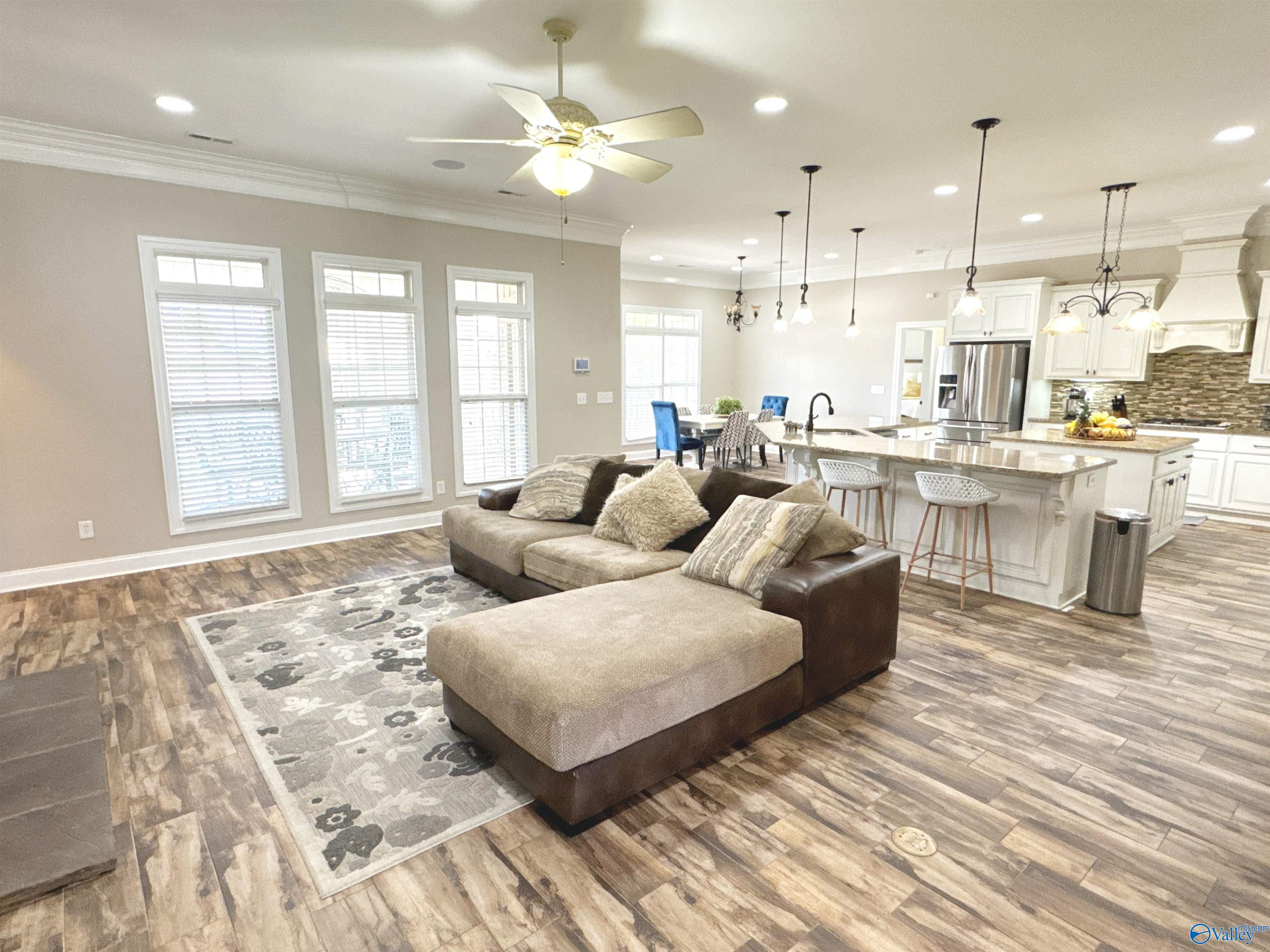 211 Woodgrove Drive, Madison, Alabama image 19