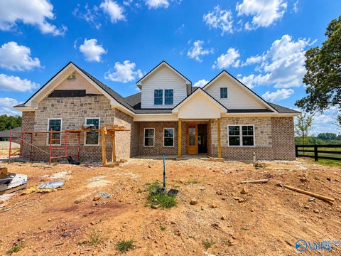 Homes For Sale - 22018 Spyglass Lane<br/> Athens, AL 35613