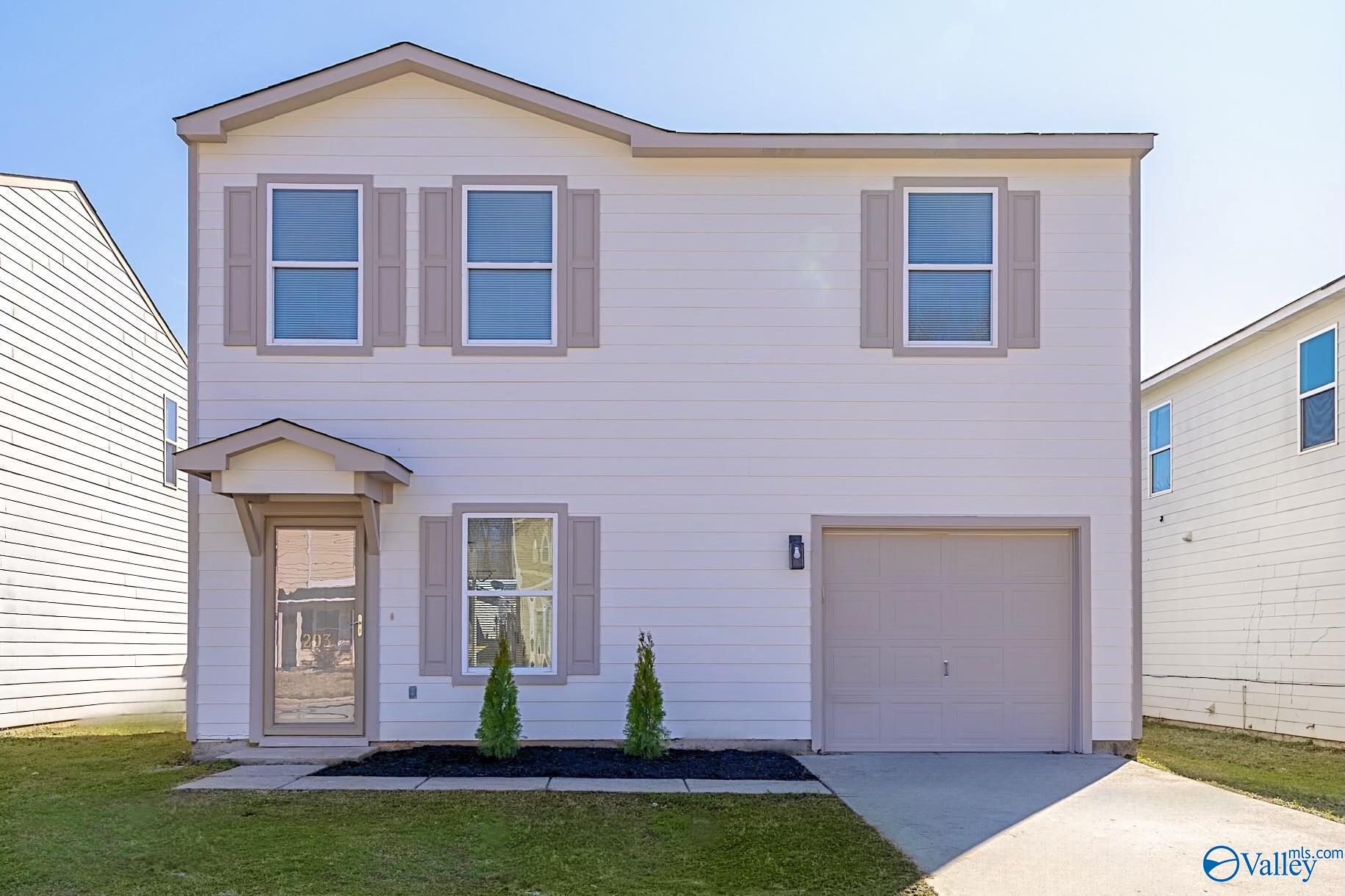 203 Farmington Drive, Harvest, Alabama image 1