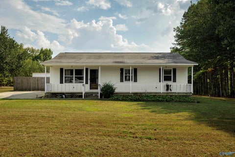 Homes For Sale - 218 County Road 364<br/> Lawrence County, Trinity, AL 35673