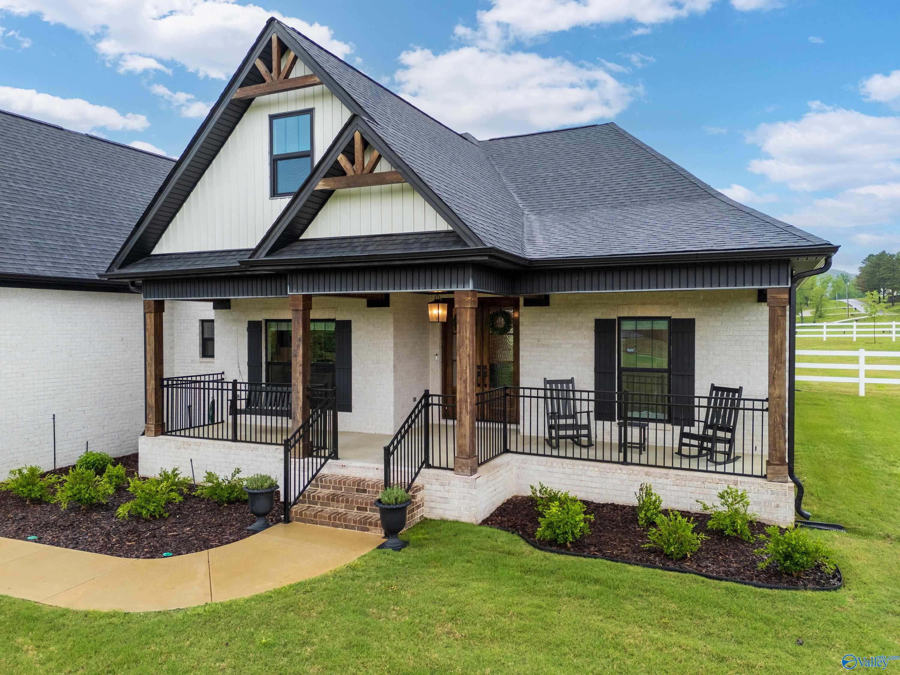 527 Sharps Cove Road, Gurley, Alabama image 4