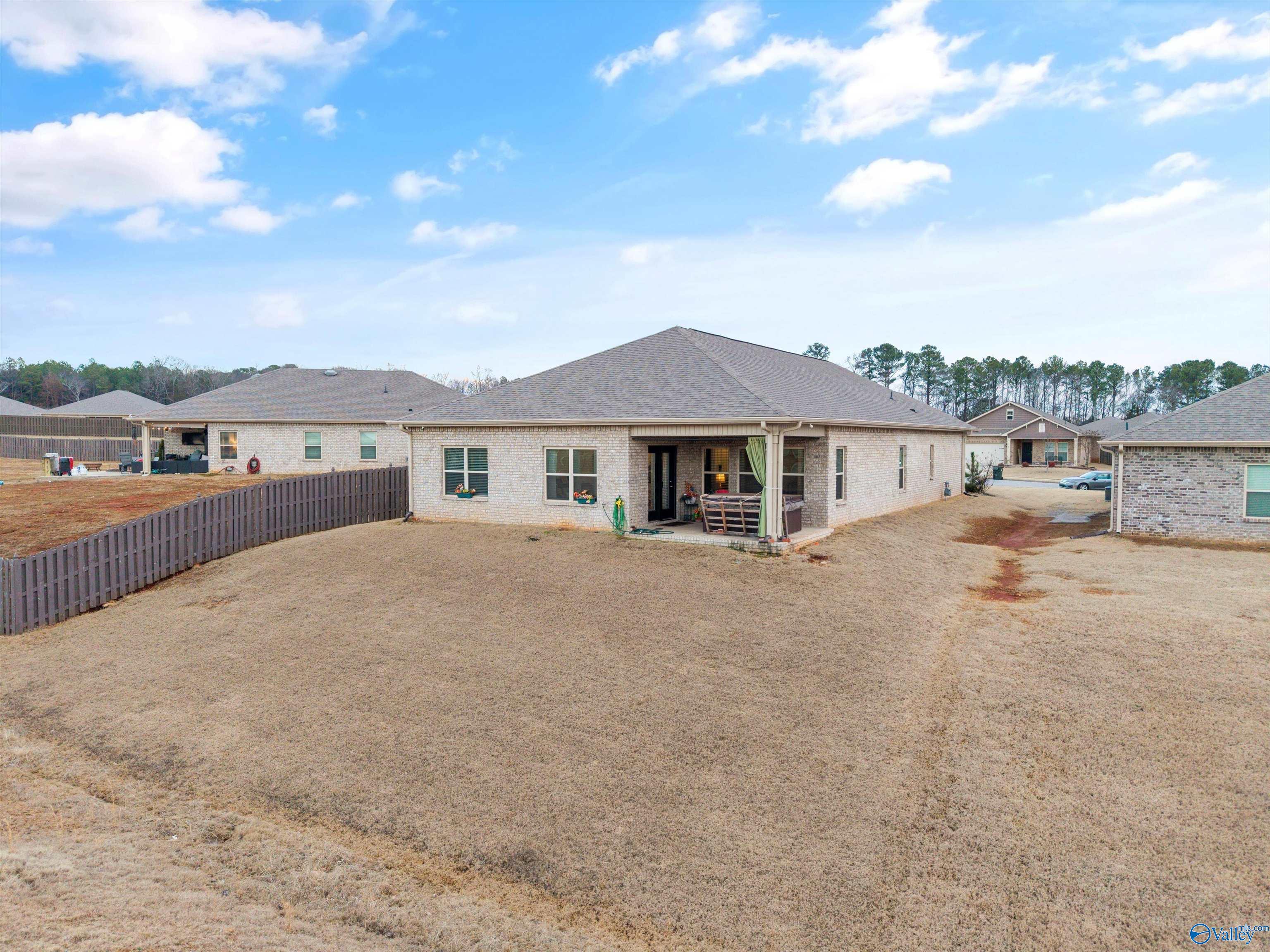 137 Sunlit Grove Drive, Harvest, Alabama image 27