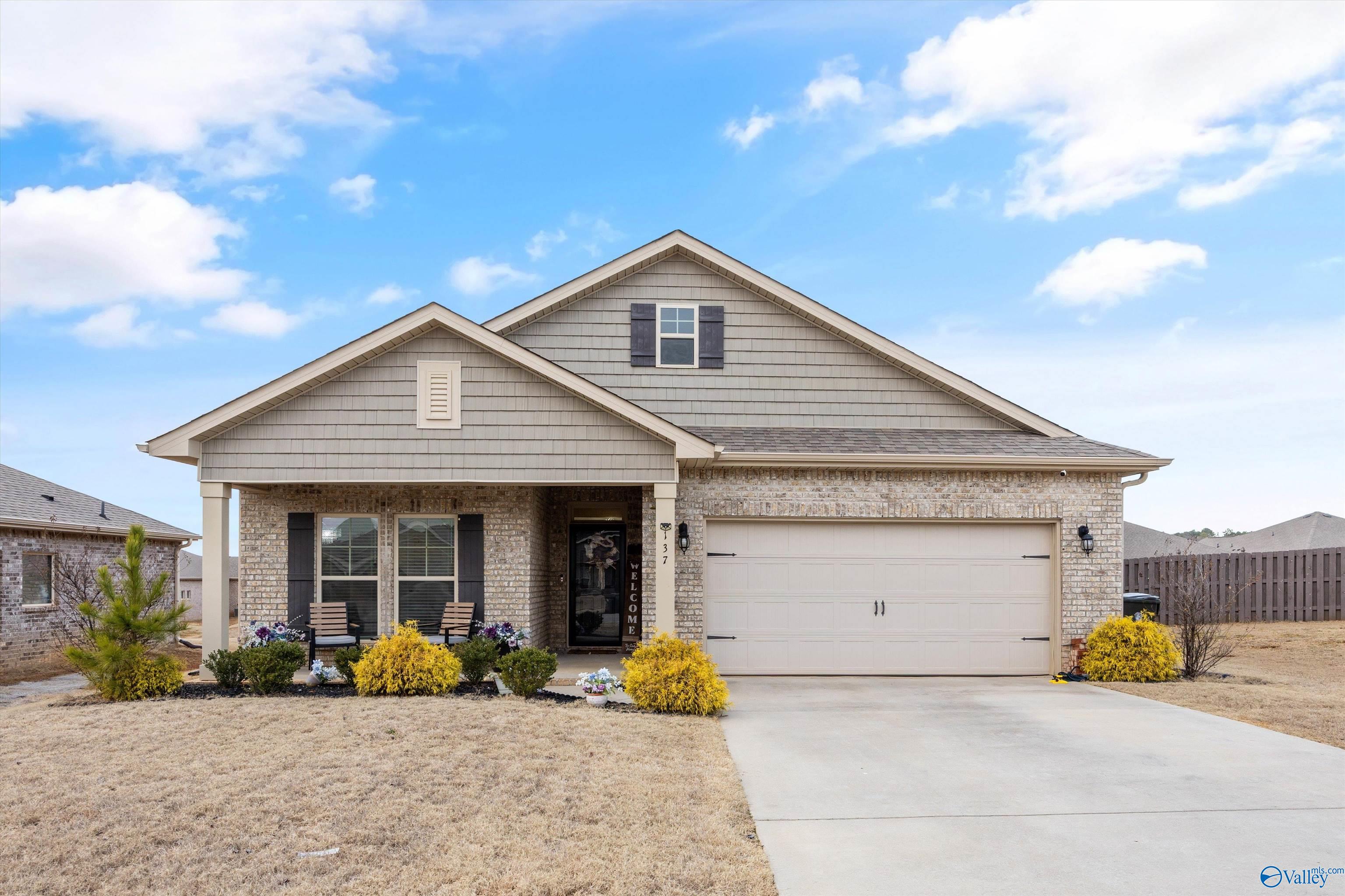 137 Sunlit Grove Drive, Harvest, Alabama image 1