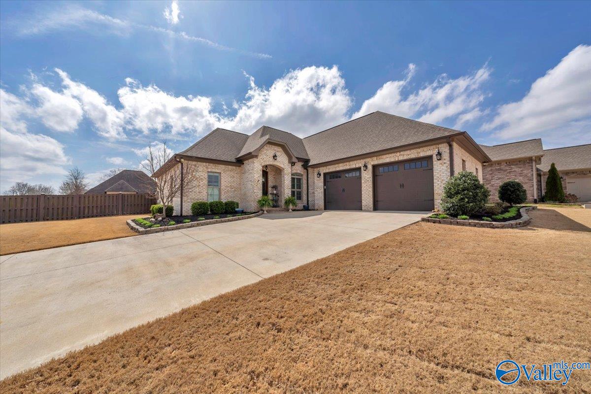 24193 Beacon Circle, Athens, Alabama image 3