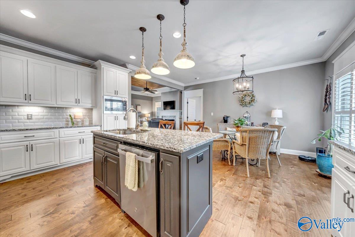 24193 Beacon Circle, Athens, Alabama image 13