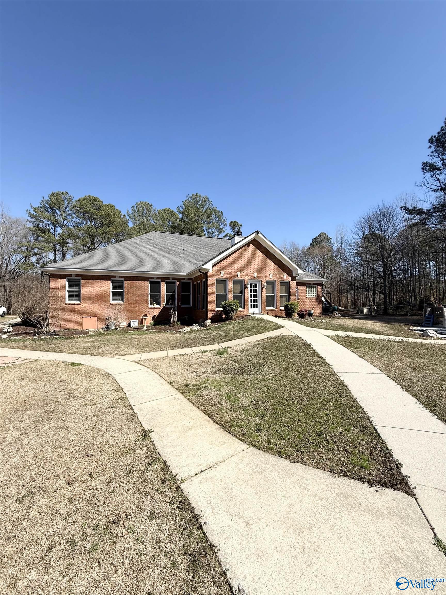 1192 Boozer Drive, Jacksonville, Alabama image 42
