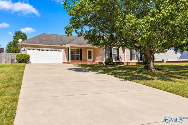 119 TURTLE RIDGE DR, NEW MARKET, AL 35761 - Image 800fbcd160f8f3c3a6df8ecf808462f0/1446427062