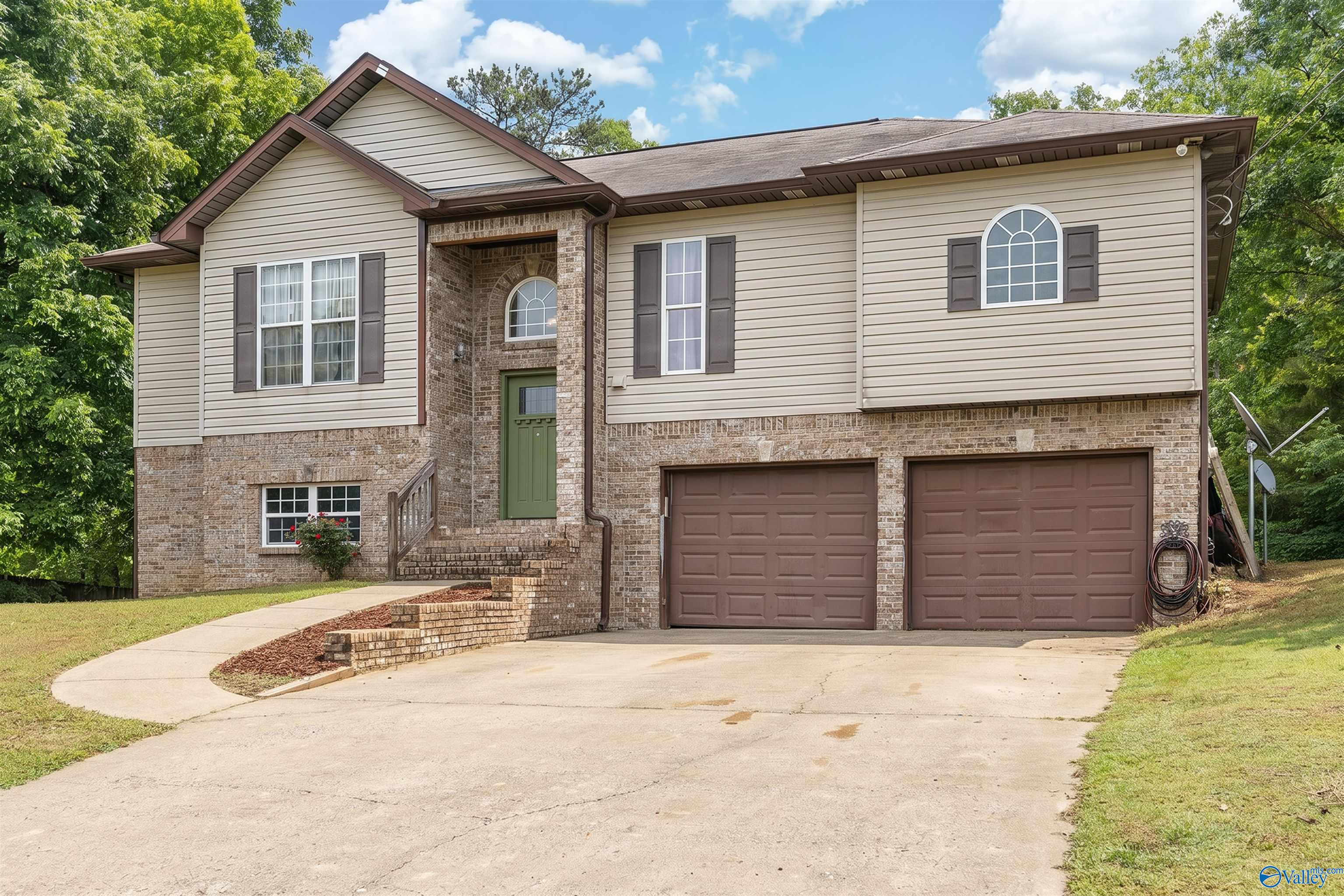 268 Cochise Circle