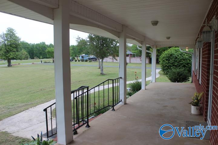 289 Thompson Avenue, Rainsville, Alabama image 3