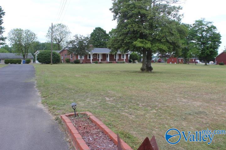 289 Thompson Avenue, Rainsville, Alabama image 2