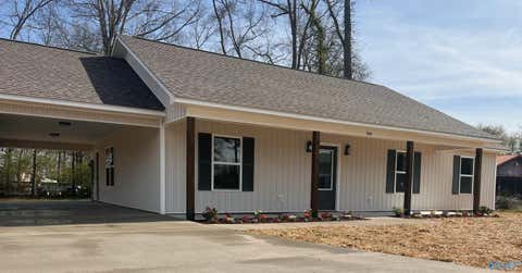 Homes For Sale - 144 Friar Tuck Way<br/> Fyffe, AL 35971