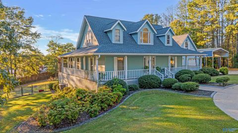 Photo of 285 County Road 382, Centre, AL 35960 (MLS # 21902271)