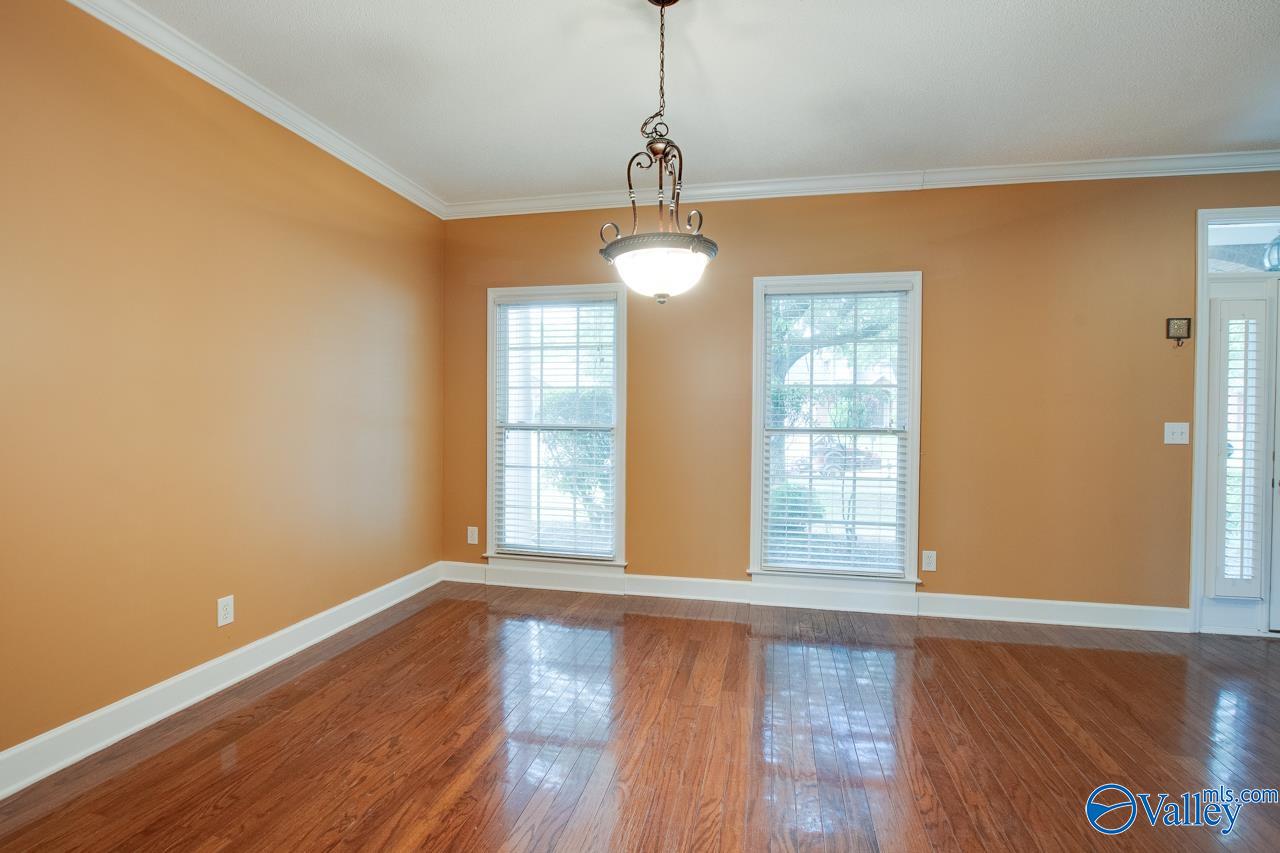 206 Cheval Circle, Brownsboro, Alabama image 14