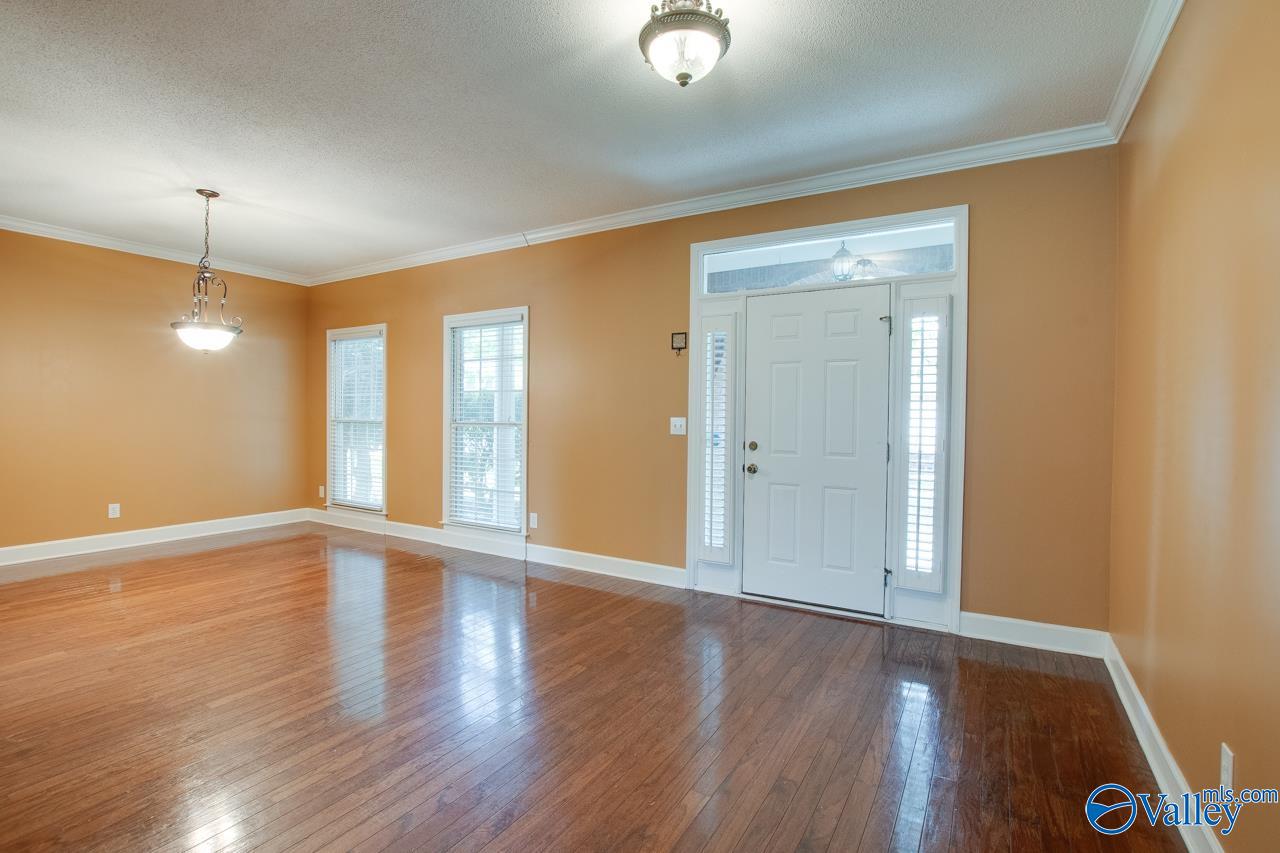 206 Cheval Circle, Brownsboro, Alabama image 18