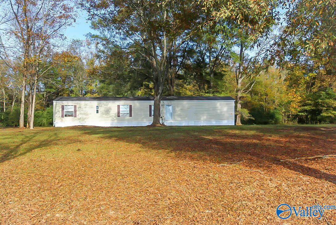 1667 Coats Bend Circle, Gadsden, Alabama image 1