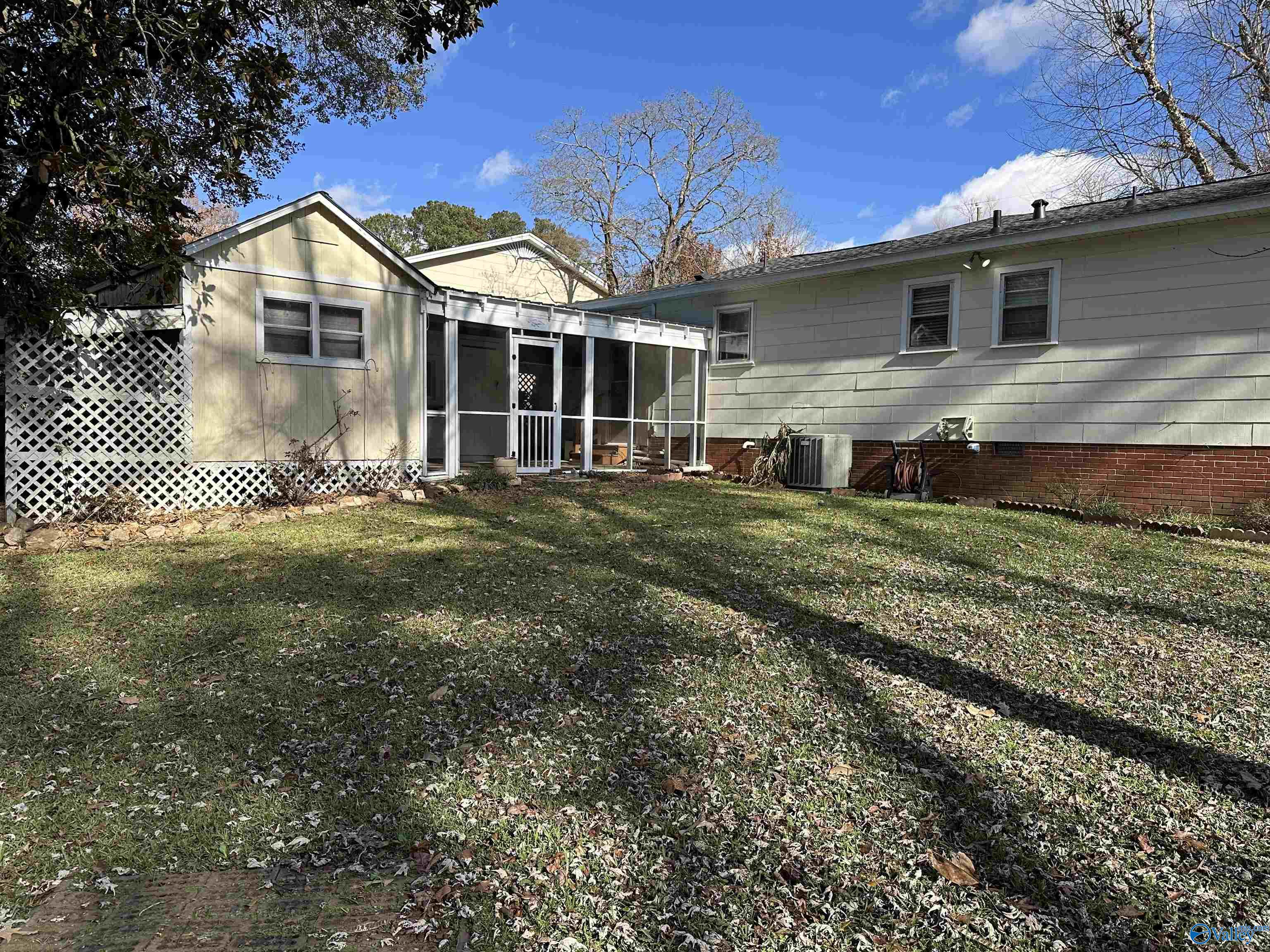 1940 Lookout Circle, Gadsden, Alabama image 3