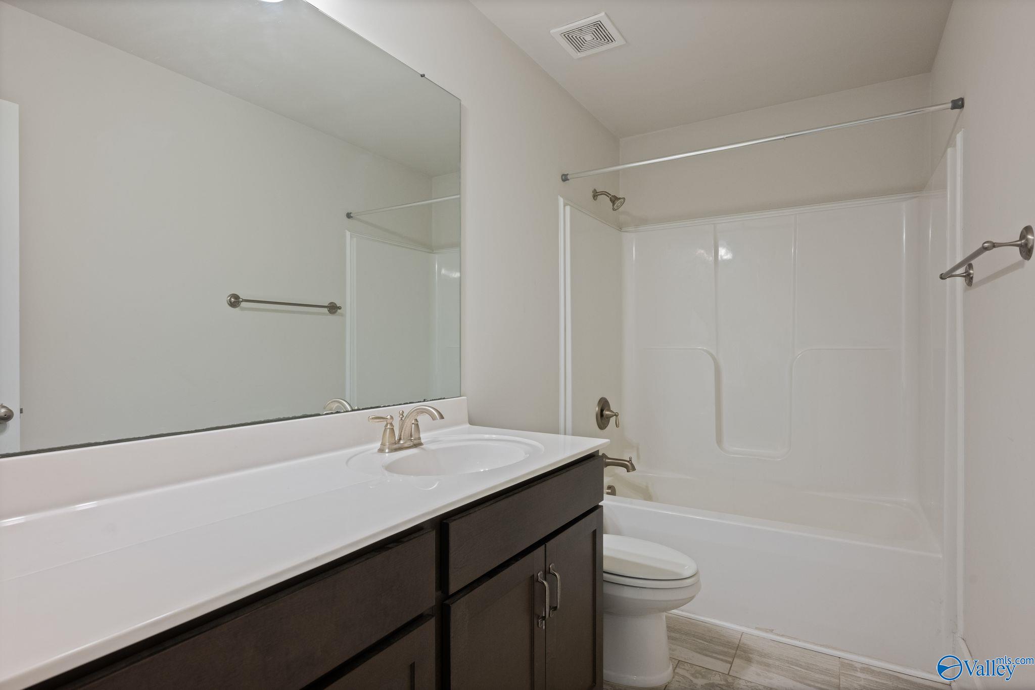 700 Magnolia Place Lane, Hartselle, Alabama image 32
