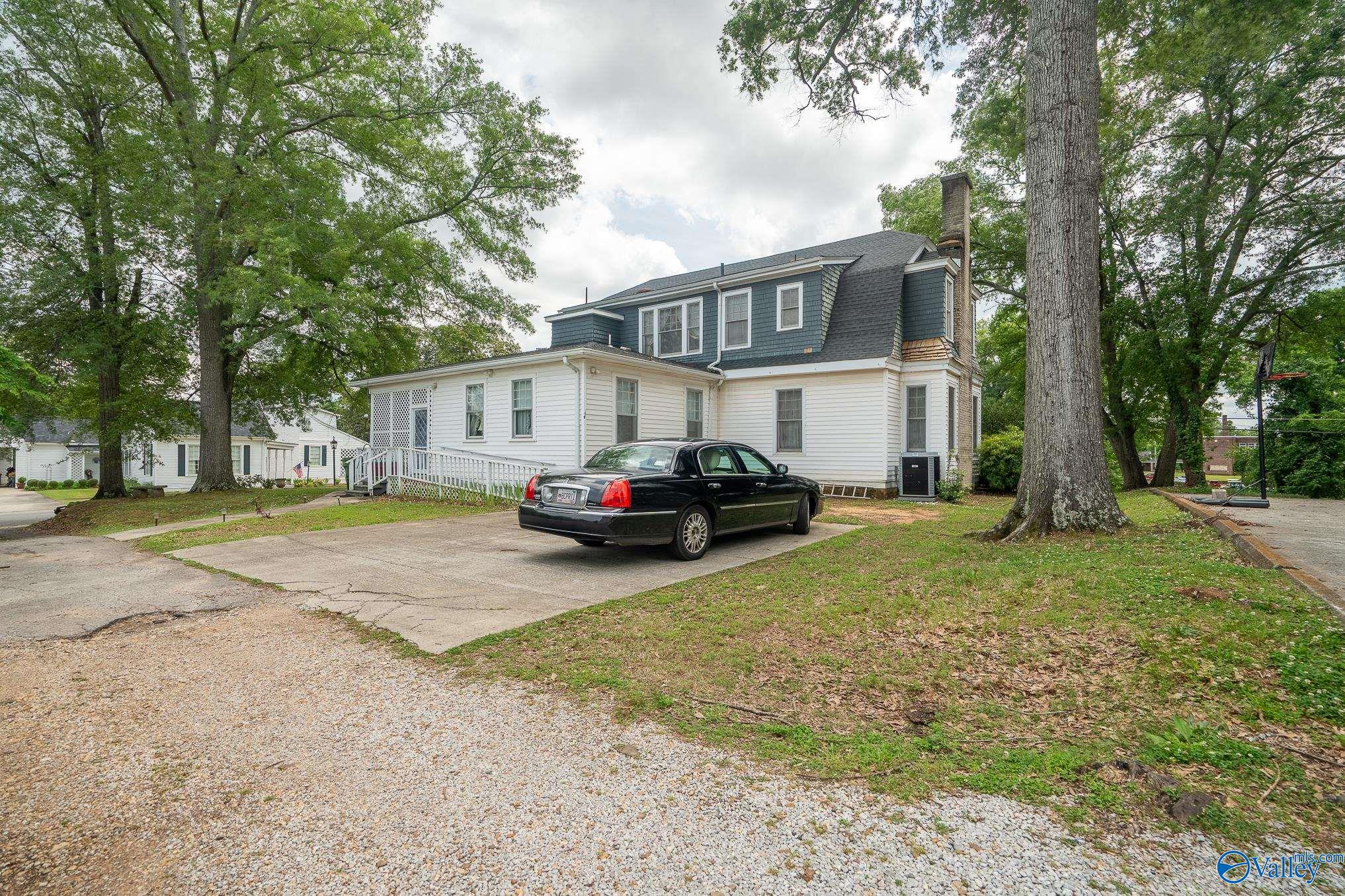 311 E 6th Street, Tuscumbia, Alabama image 41