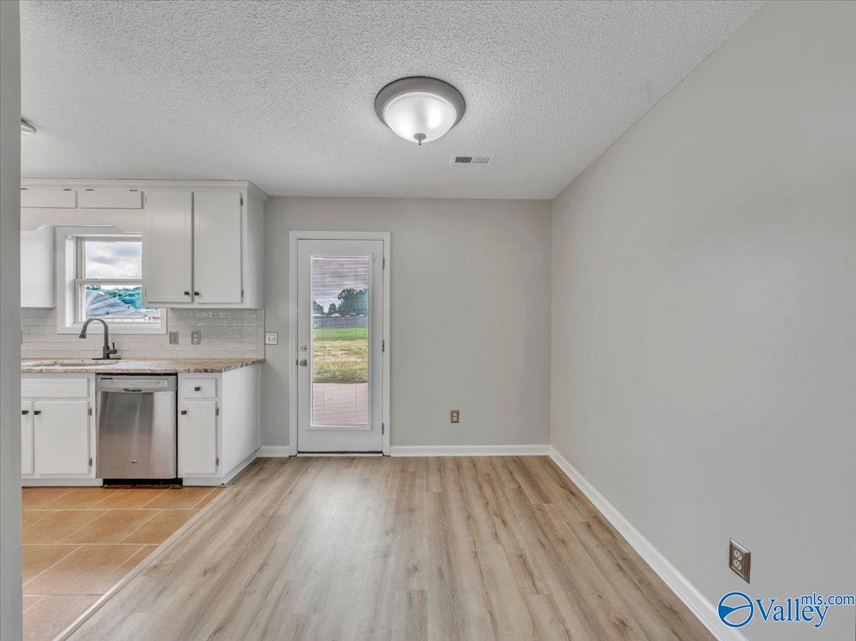 323 Earnhardt Drive, New Market, Alabama image 15