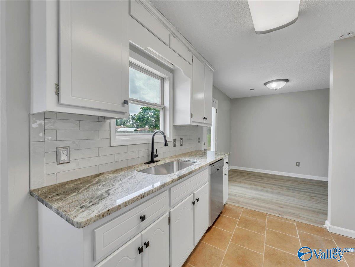323 Earnhardt Drive, New Market, Alabama image 13