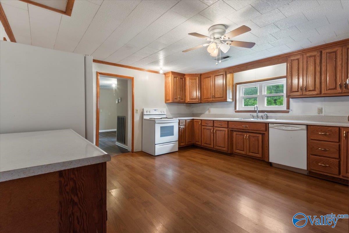 414 Edmondson Road, Hanceville, Alabama image 42